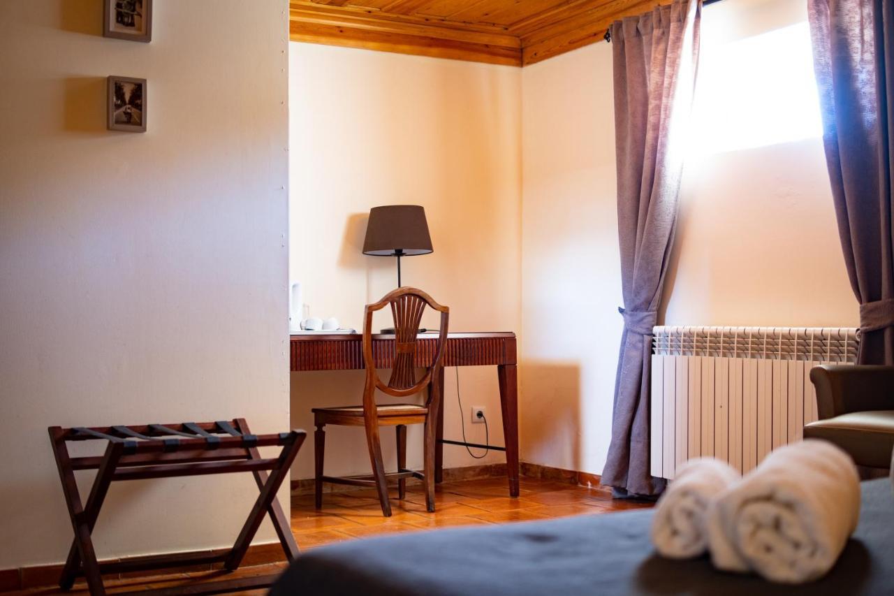 Hotel Rural Quinta Do Juncal Serra d'El-Rei Buitenkant foto